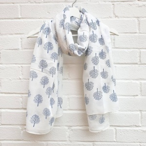 Mulberry Trees - Ivory Scarf